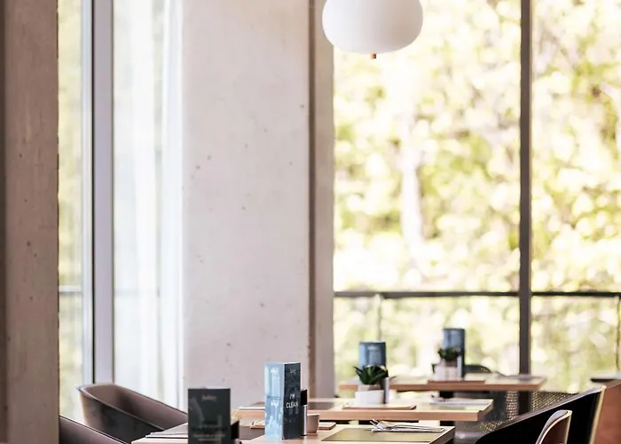 Отель Radisson 4*