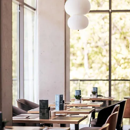 فندق Radisson 4*